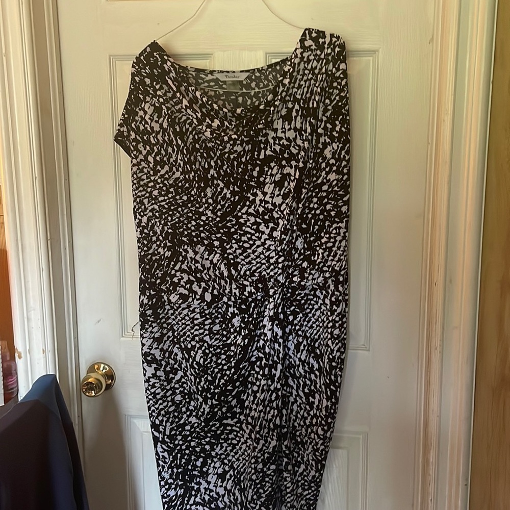 Women’s dresses